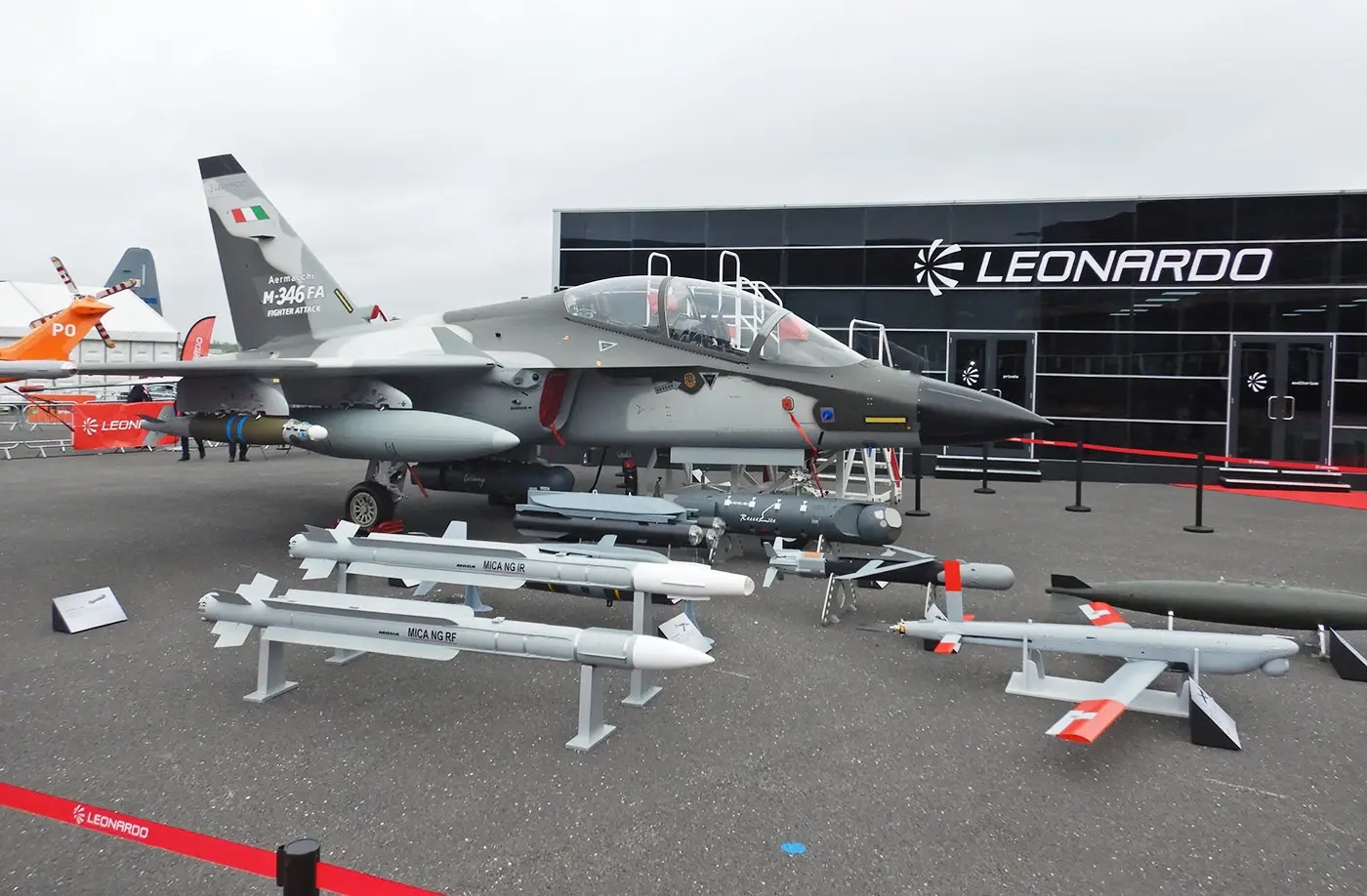 ÖBH kauft zwölf Leonardo M-346FA Jettrainer